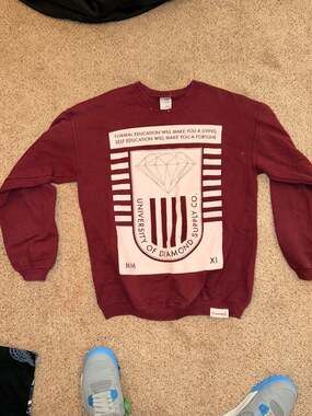 Diamond Supply Co. University of Diamond Graphic Sweatshirt Maroon Size M